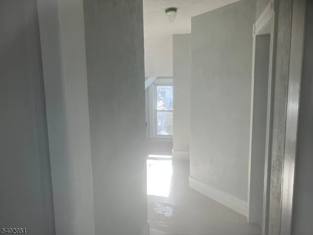 $1,895 | 20 Ryerson Avenue, Unit 2, Newton, NJ 07860