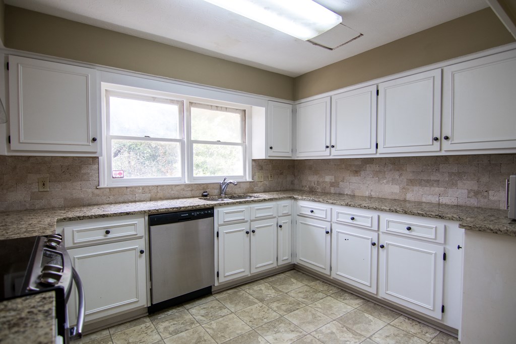2919 Norris Road Columbus, GA 31907 - Photo 10 of 33