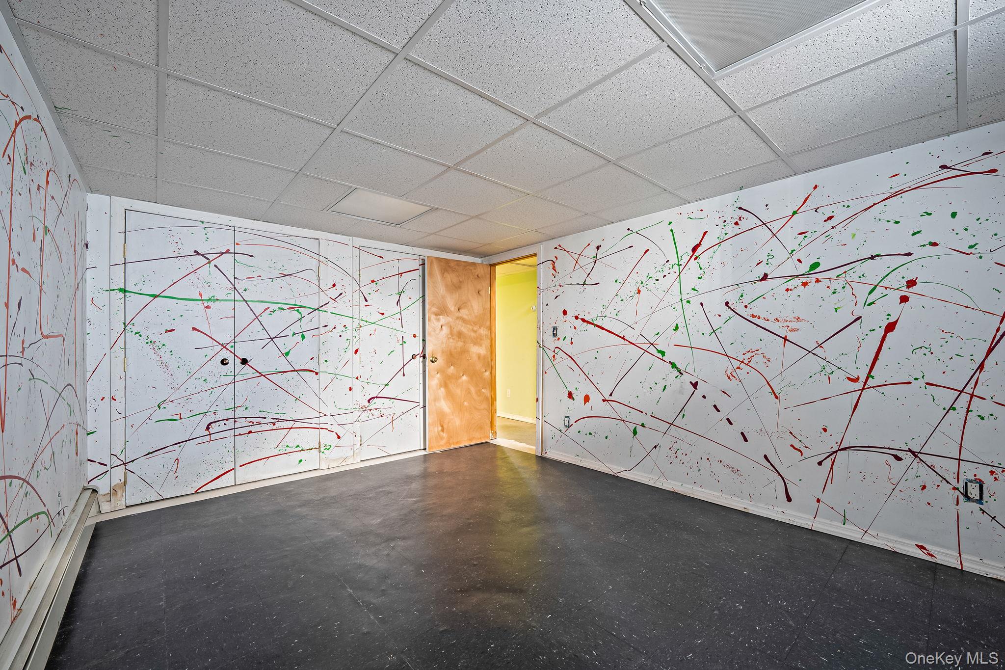 2001 North Jerusalem Road East Meadow, NY 11554 - Photo 25 of 31 a view of a garage with white walls