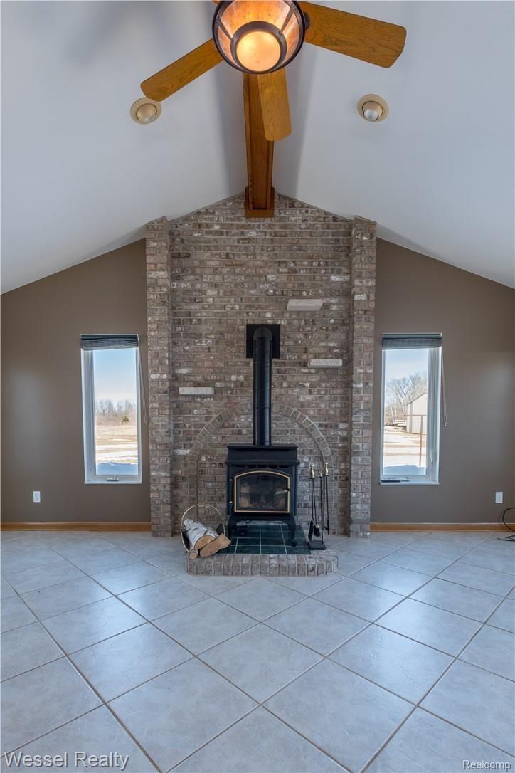11768 Hill Road Memphis, MI 48041 - Photo 11 of 33 hill-007.jpg