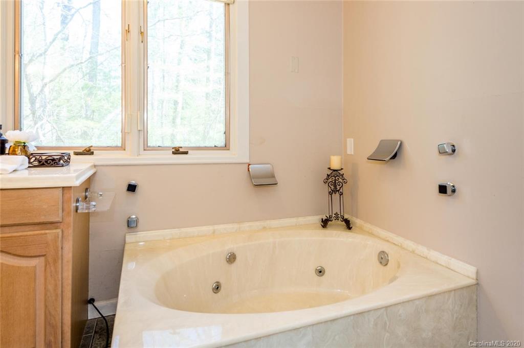 76 Forest Road Asheville, NC 28803 - Photo 24 of 35 Gallery Image 24