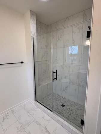 $639,900 | W149-n11976 W149-n11976 Red Holly Drive, Germantown, WI 53022