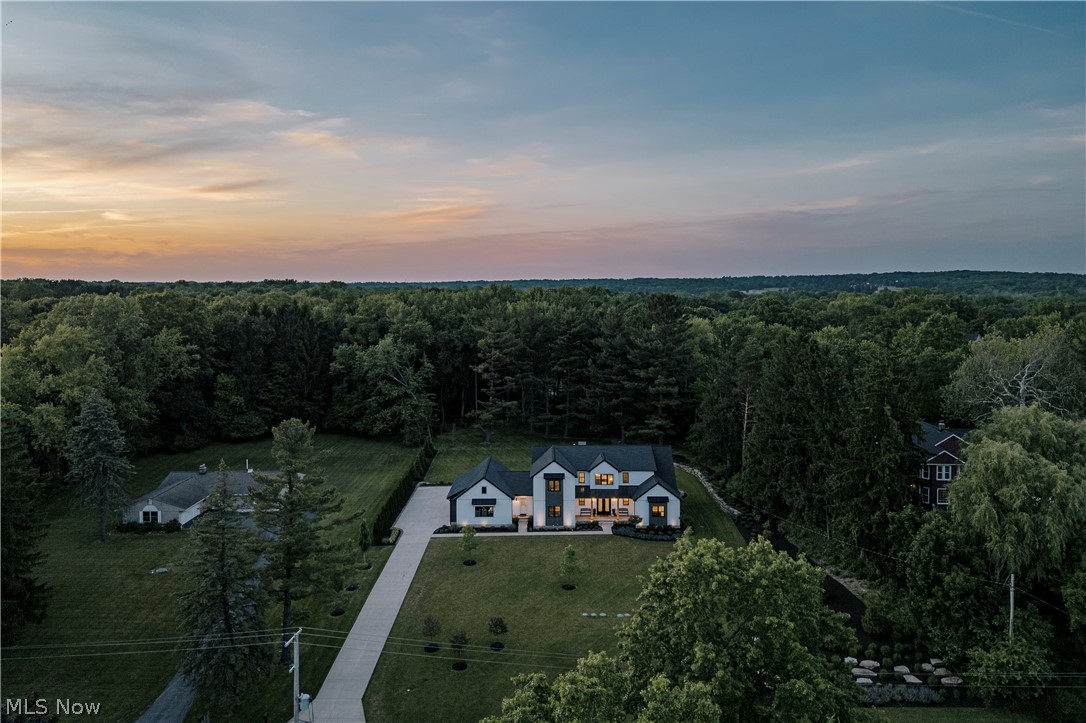 31949 Pinetree Road Pepper Pike, OH 44124 - Photo 5 of 46 Gallery Image 5