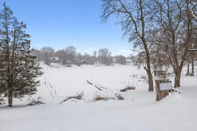 $395,000 | 2772 Tim Avenue, Brighton, MI 48114