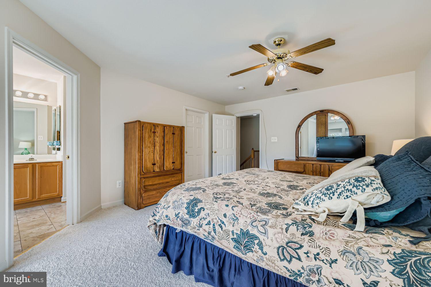 13304 Rising Sun Lane Germantown, MD 20874 - Photo 23 of 33 Gallery Image 23