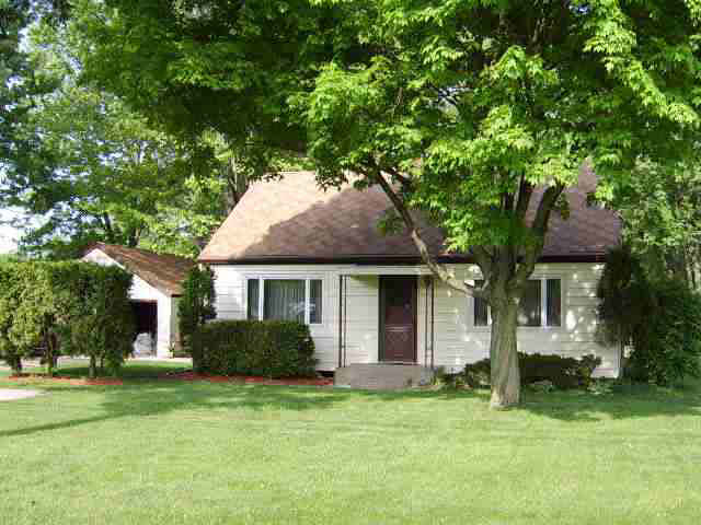 911 North Greene Road Goshen, IN 46526 - Photo 1 of 11 Gallery Image 1