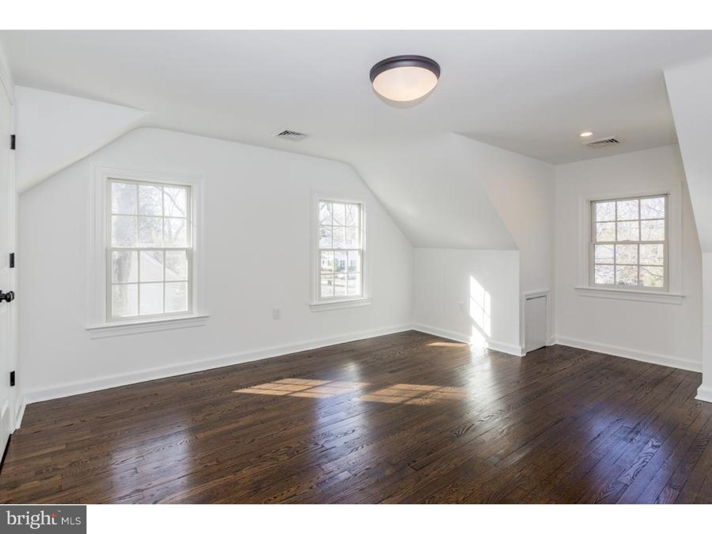 132 King George Road Pennington, NJ 08534 - Photo 12 of 25