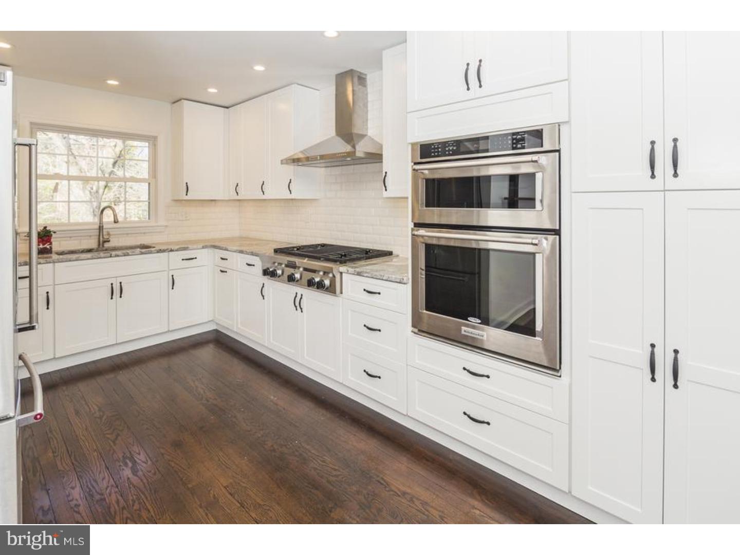 132 King George Road Pennington, NJ 08534 - Photo 3 of 25