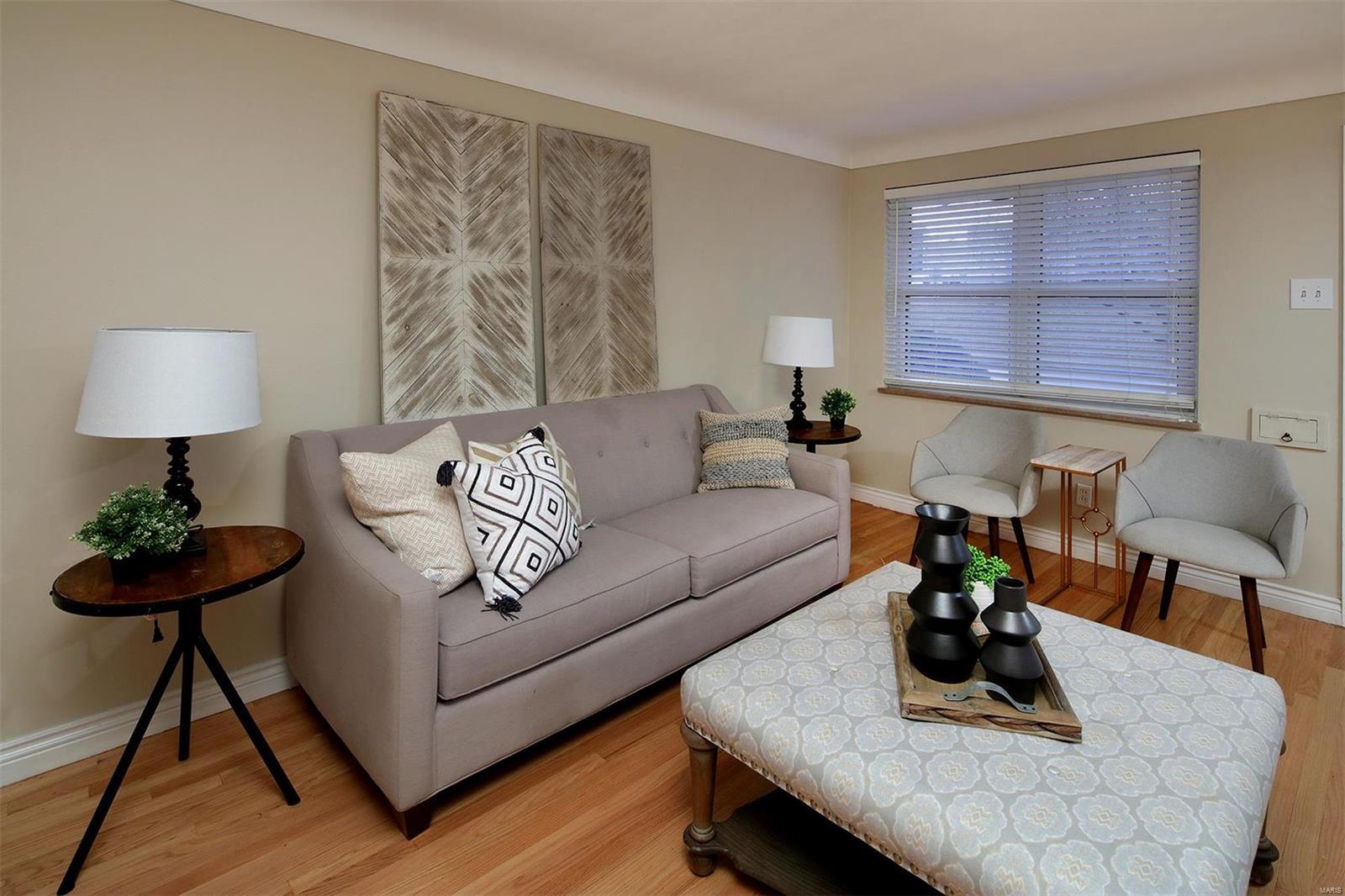 9248 Litzsinger Road St. Louis, MO 63144 - Photo 2 of 12 Gallery Image 2