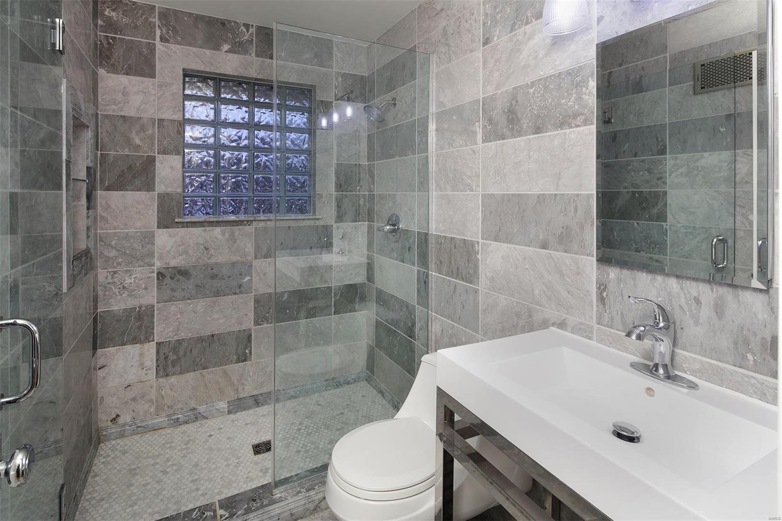 9248 Litzsinger Road St. Louis, MO 63144 - Photo 10 of 12 Gallery Image 10