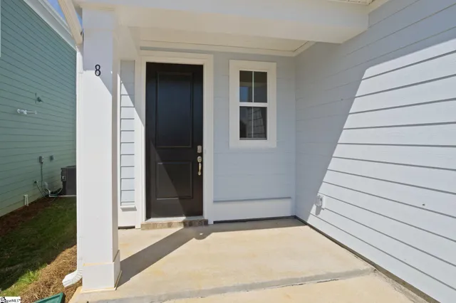 $399,990 | 8 Gressette Place, Simpsonville, SC 29681