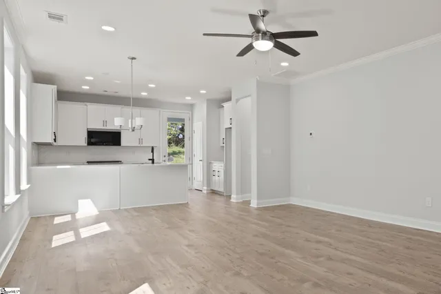 $399,990 | 8 Gressette Place, Simpsonville, SC 29681