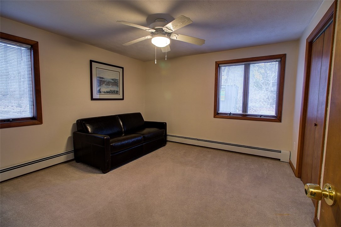 1450 S Road East Greenwich, RI 02818 - Photo 6 of 36 Gallery Image 6