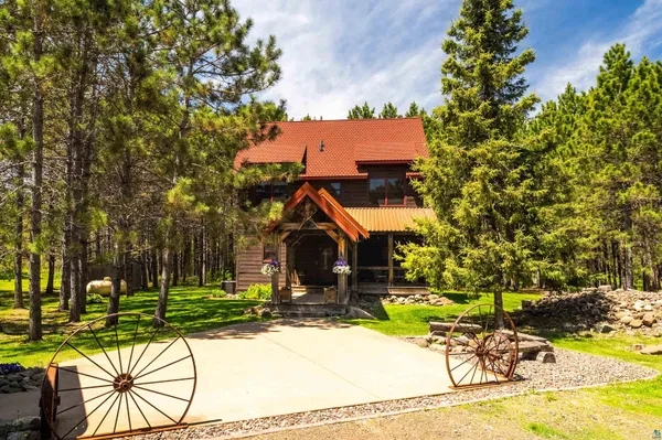 $599,900 | 75 East Stark Road, Esko, MN 55733