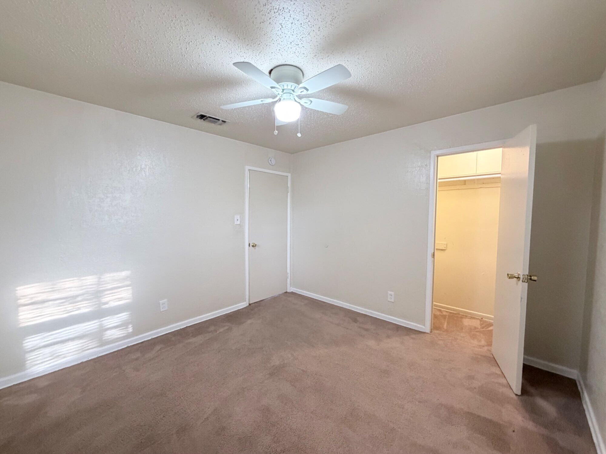 2113 South Loop 289, Unit B Lubbock, TX 79423 - Photo 10 of 11 IMG_6632