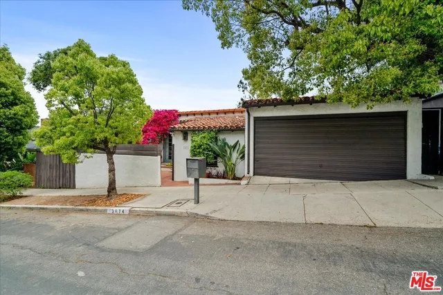 $1,725,000 | 3074 Lake Hollywood Drive, Los Angeles, CA 90068
