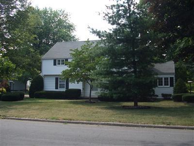 904 East Street Three Rivers, MI 49093 - Photo 2 of 17 Additional Photo