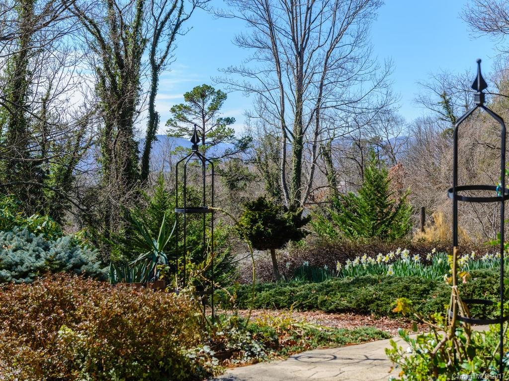 471 Windsor Road Asheville, NC 28804 - Photo 24 of 24 Gallery Image 24