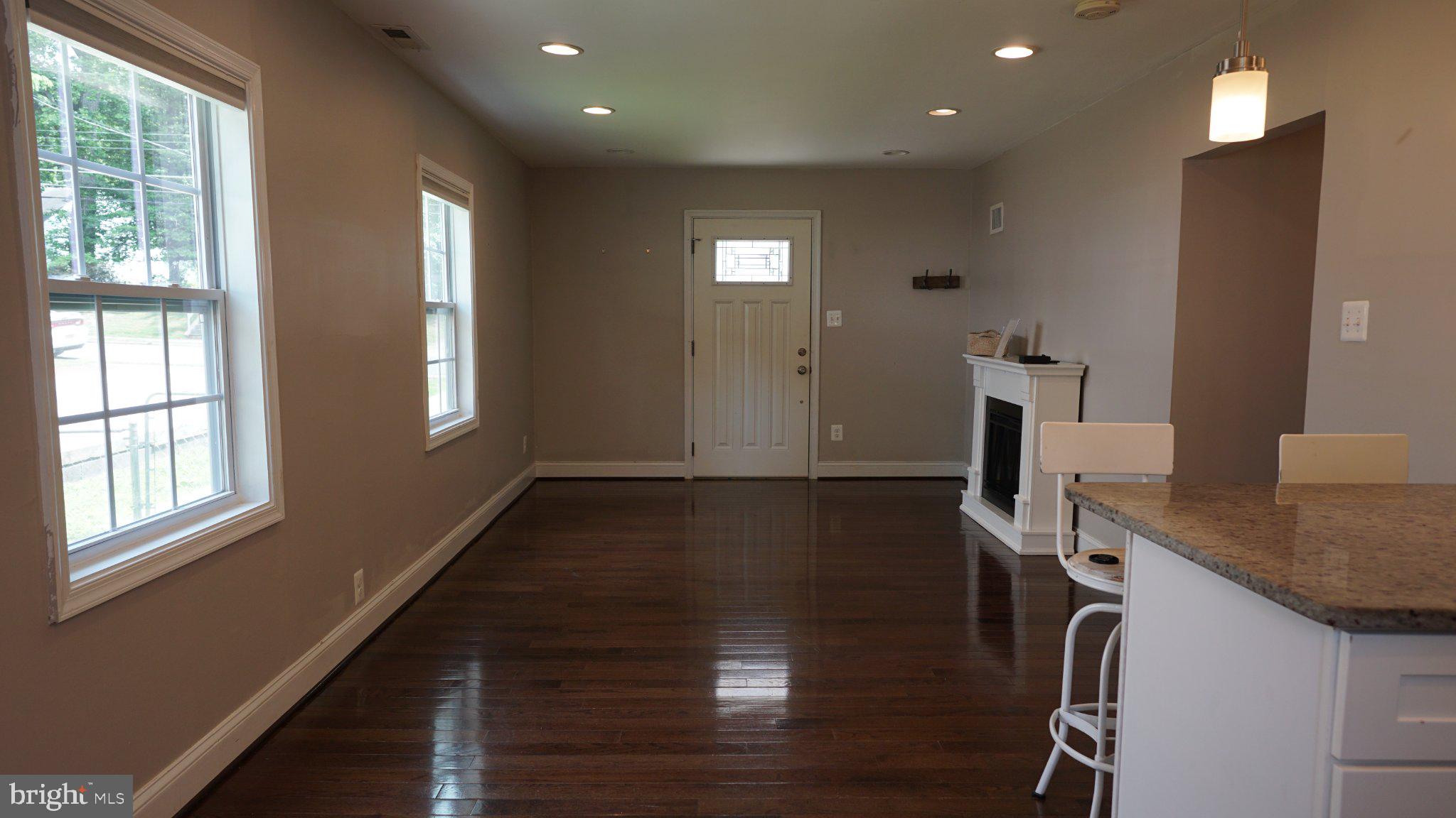 2006 Griffith Road Falls Church, VA 22043 - Photo 9 of 16 Bright and inviting open space.
