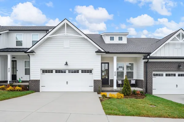 $654,990 | 460 Buckwood Avenue West, Thompson's Station, TN 37179
