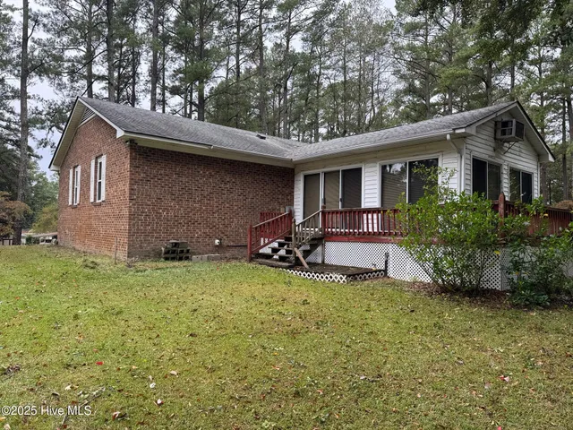 $215,000 | 135 Tucker Lane, Washington, NC 27889