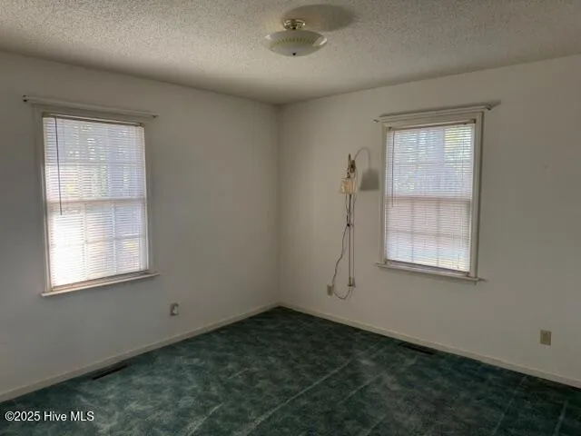 $215,000 | 135 Tucker Lane, Washington, NC 27889