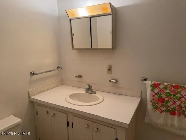 $215,000 | 135 Tucker Lane, Washington, NC 27889