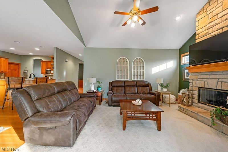 803 Brook Road Wadsworth, OH 44281 - Photo 6 of 33 Gallery Image 6