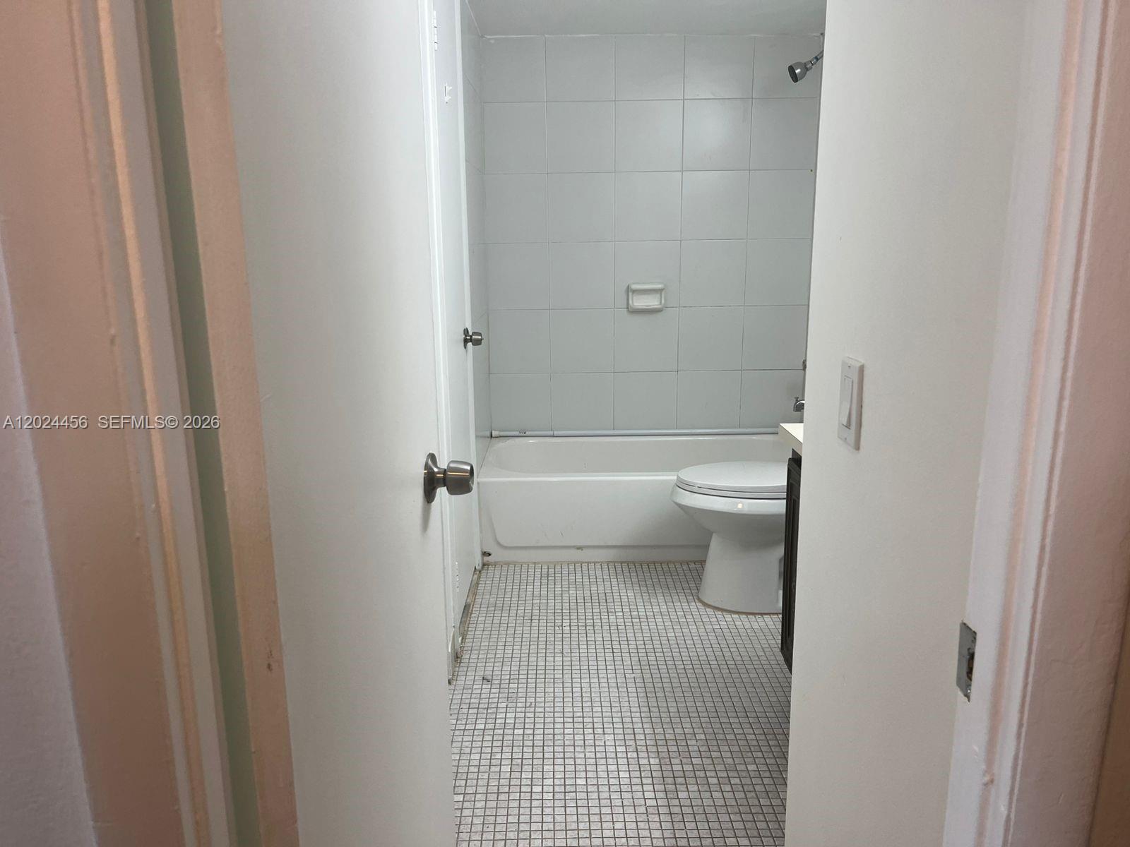 484 Northwest 165th St Road, Unit A111 Miami, FL 33169 - Photo 36 of 40