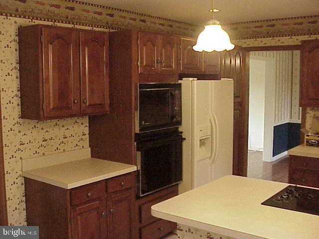 22 Countryside Lane Lititz, PA 17543 - Photo 3 of 7