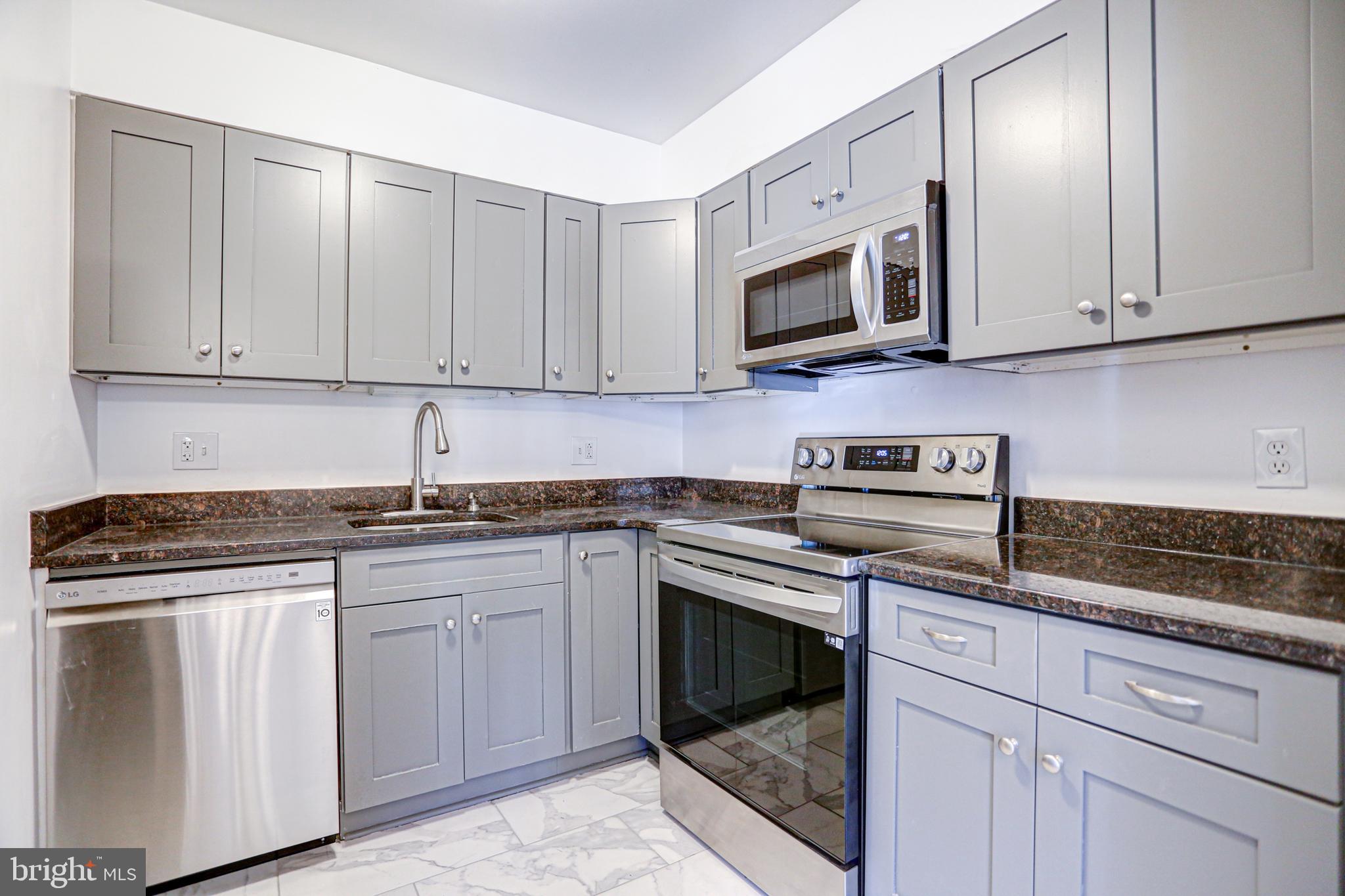6143 Edsall Road, Unit K Alexandria, VA 22304 - Photo 11 of 24 Granite counter tops
