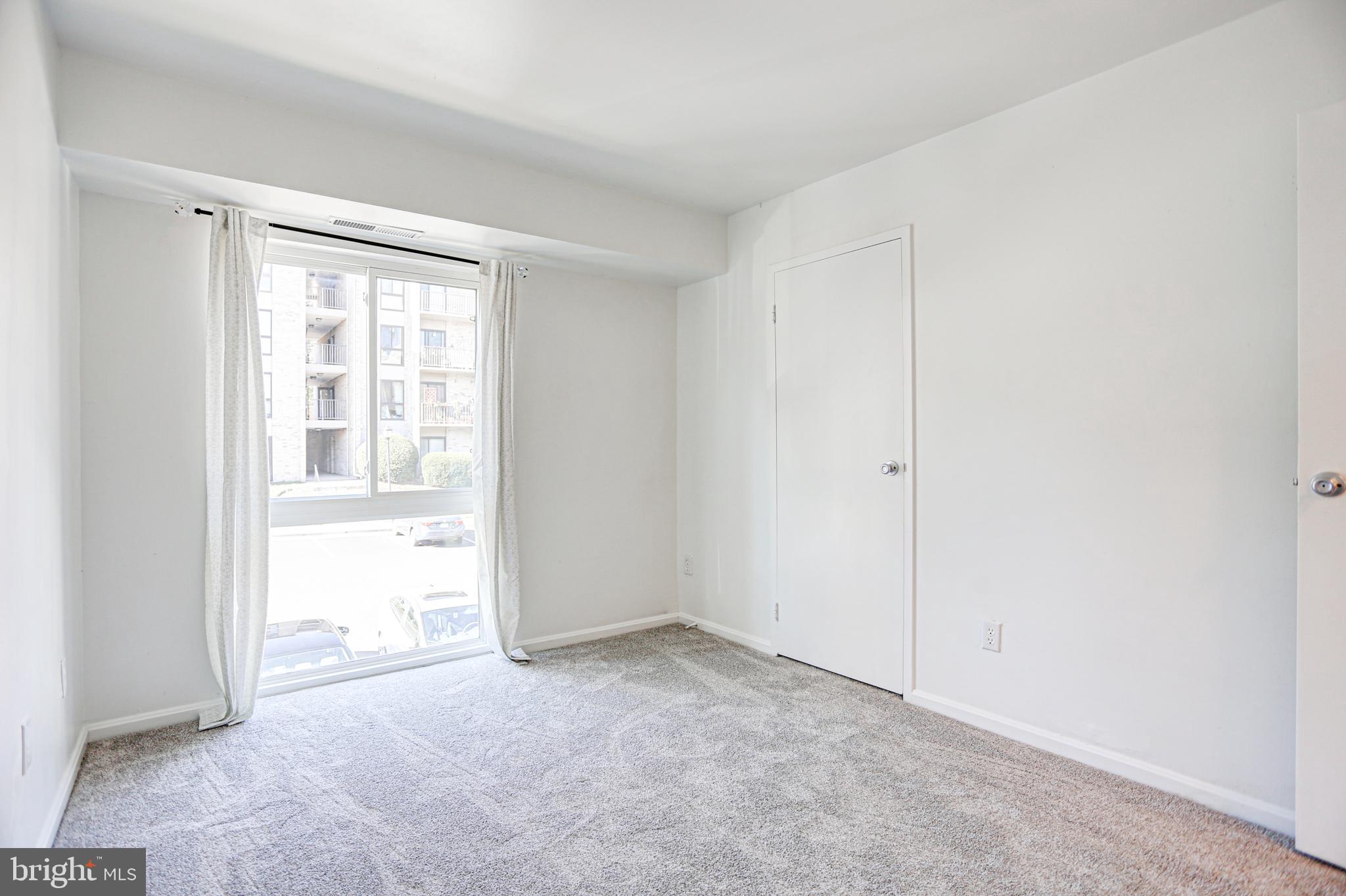 6143 Edsall Road, Unit K Alexandria, VA 22304 - Photo 18 of 24 2nd bedroom