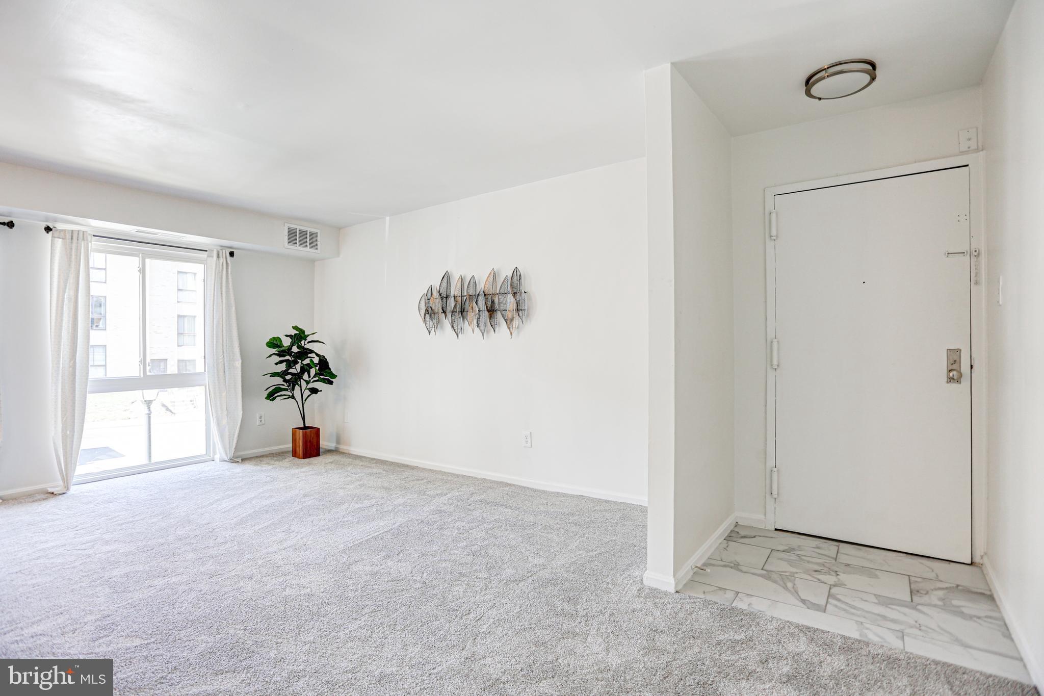 6143 Edsall Road, Unit K Alexandria, VA 22304 - Photo 2 of 24 Light-filled home