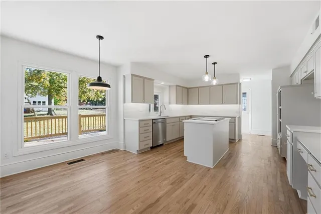 $645,000 | 5735 Riley Street, Mission, KS 66202