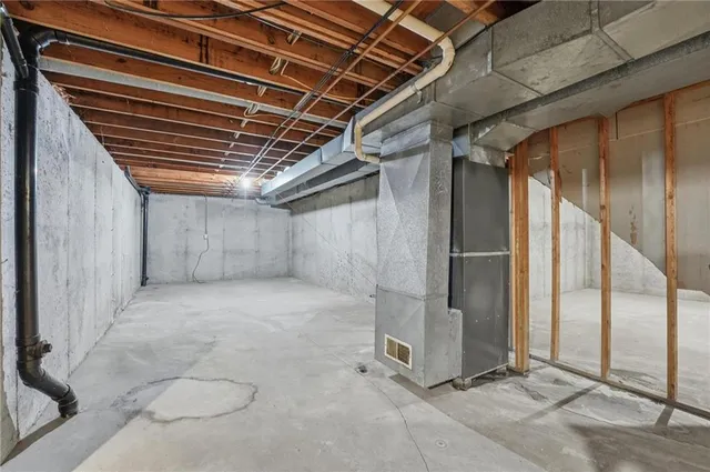 $645,000 | 5735 Riley Street, Mission, KS 66202