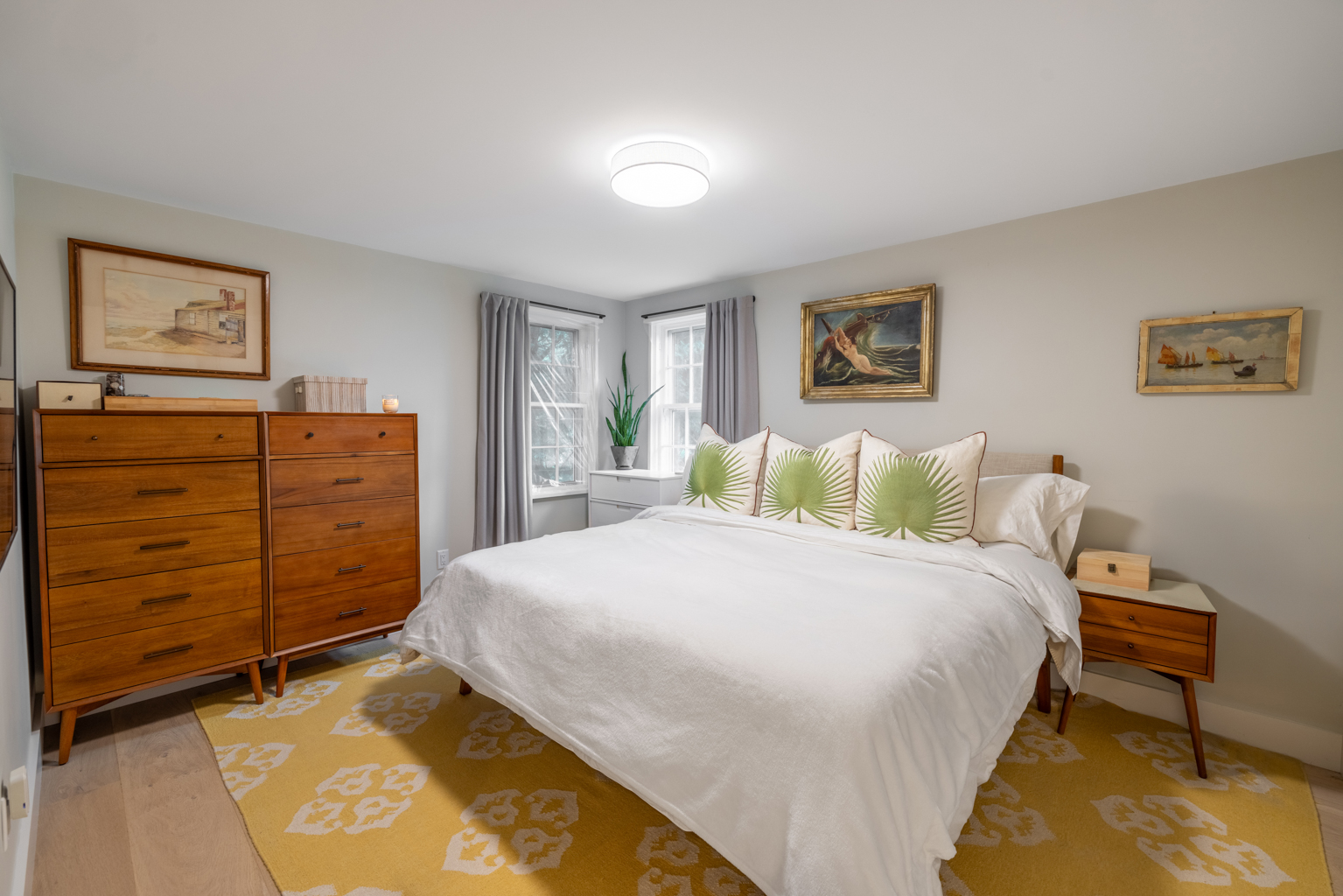 21 R Vestal Street Nantucket, MA 02554 - Photo 12 of 26 Gallery Image 12