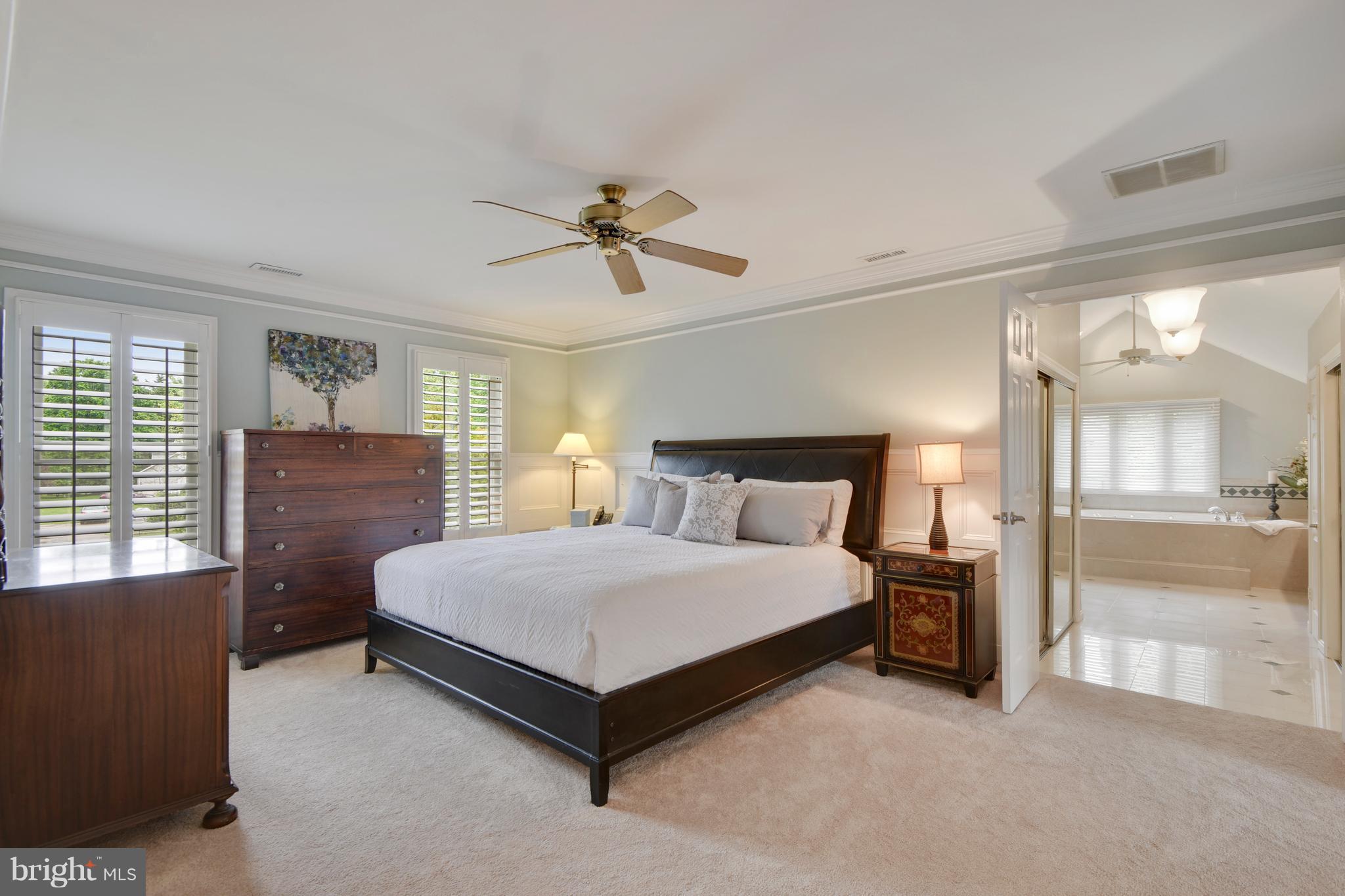 1478 Sharps Point Road Annapolis, MD 21409 - Photo 14 of 30 Luxurious master suite