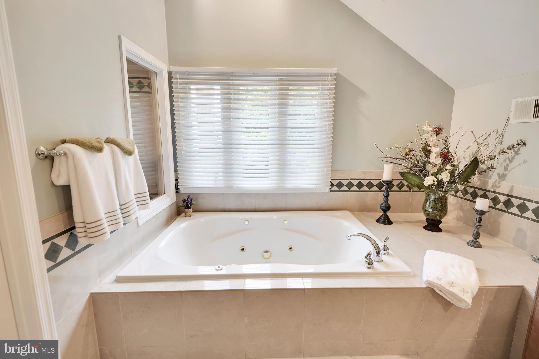 1478 Sharps Point Road Annapolis, MD 21409 - Photo 18 of 30 Great for relaxing at the end of the day