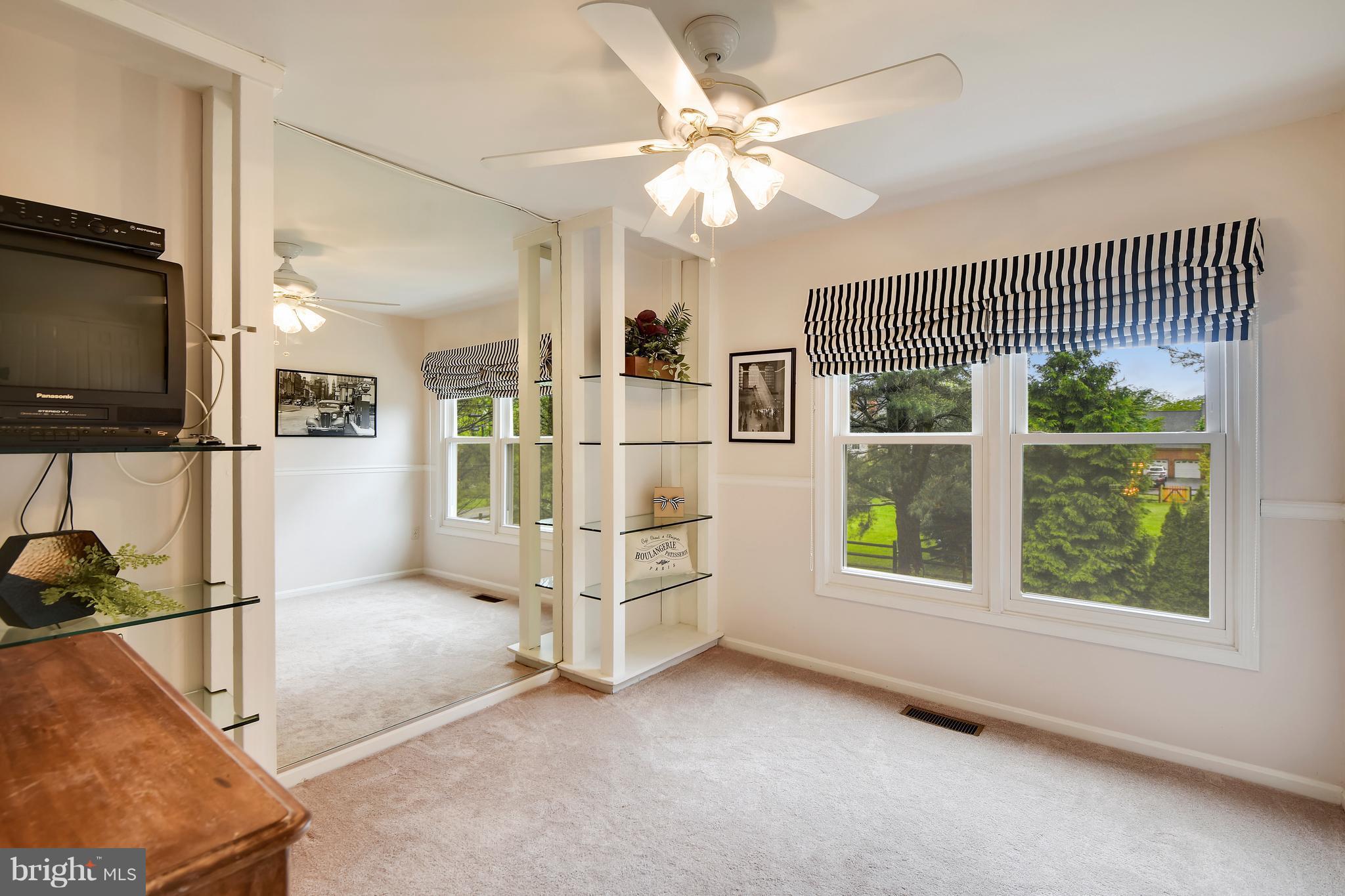 1478 Sharps Point Road Annapolis, MD 21409 - Photo 20 of 30 Bedroom with built ins