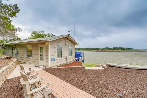 $700,000 | 603 Waterway Lane, Burnet, TX 78611