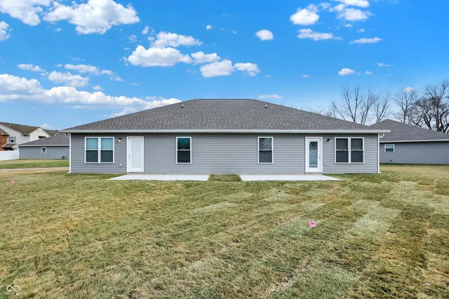 $219,900 | 1462 Coen Court, Columbus, IN 47201