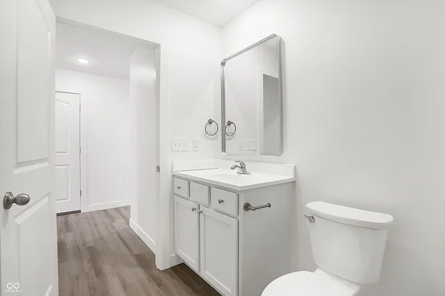 $219,900 | 1462 Coen Court, Columbus, IN 47201