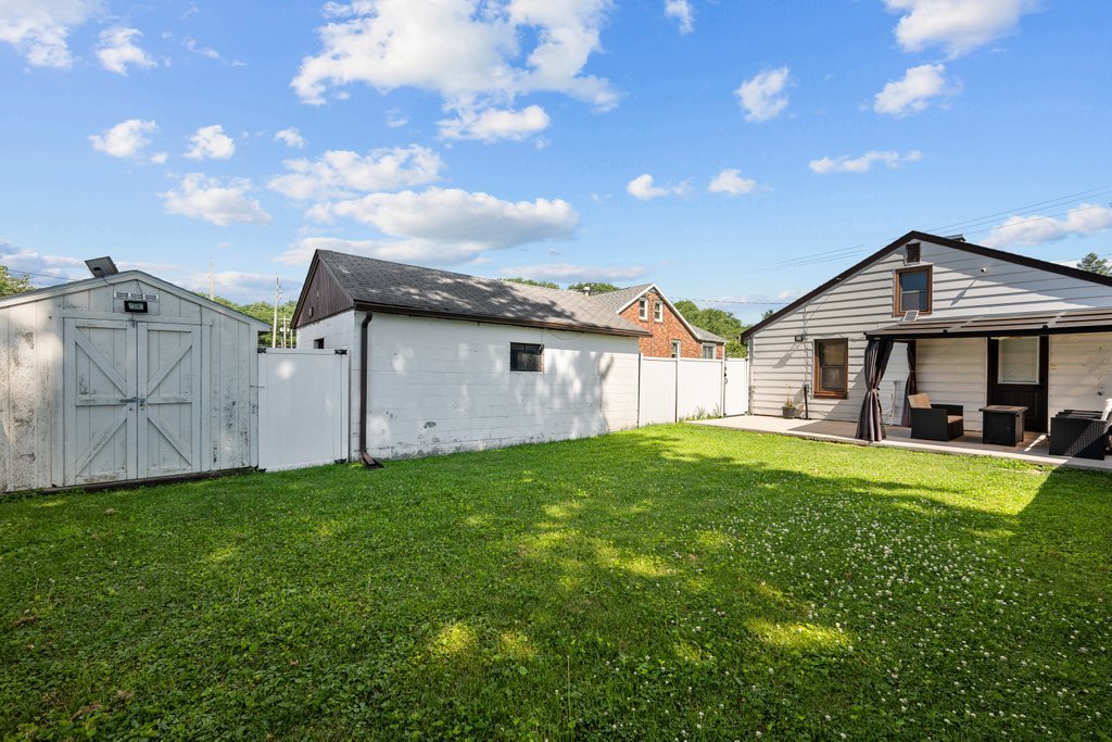 129 3rd Street Carbon Cliff, IL 61239 - Photo 21 of 25