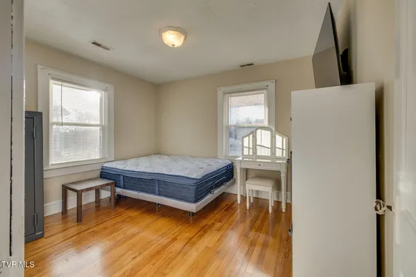 $184,900 | 322 Randolph Street, Bristol, VA 24201