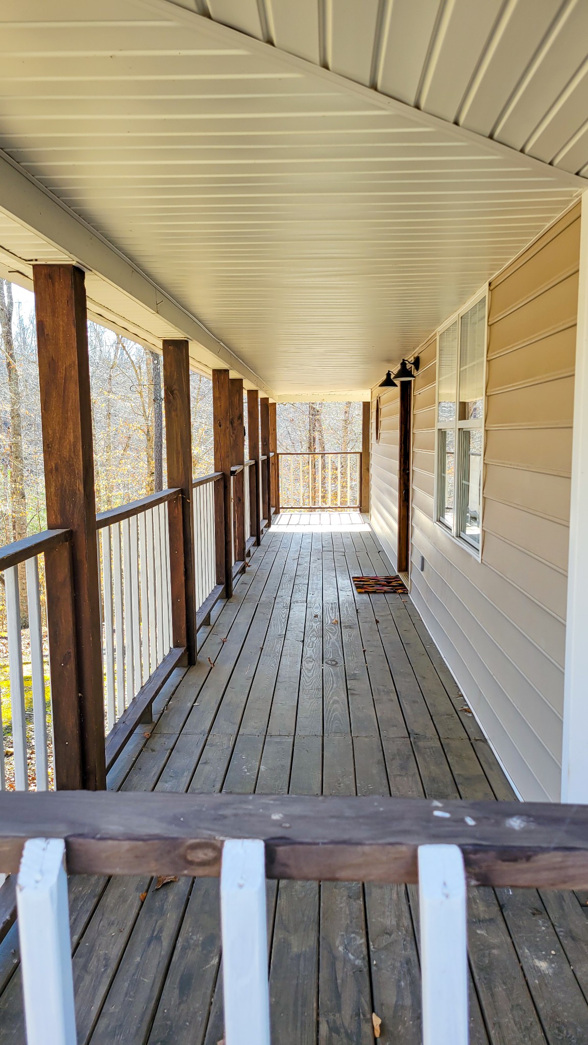 1678 4 Seasons Road Smithville, TN 37166 - Photo 21 of 43 a backyard of a house