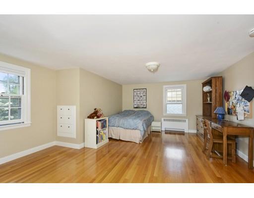 51 Bellvista Road Worcester, MA 01602 - Photo 13 of 26