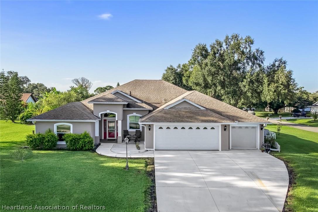 543 Spring Boulevard Sebring, FL 33876 - Photo 1 of 34 Gallery Image 1
