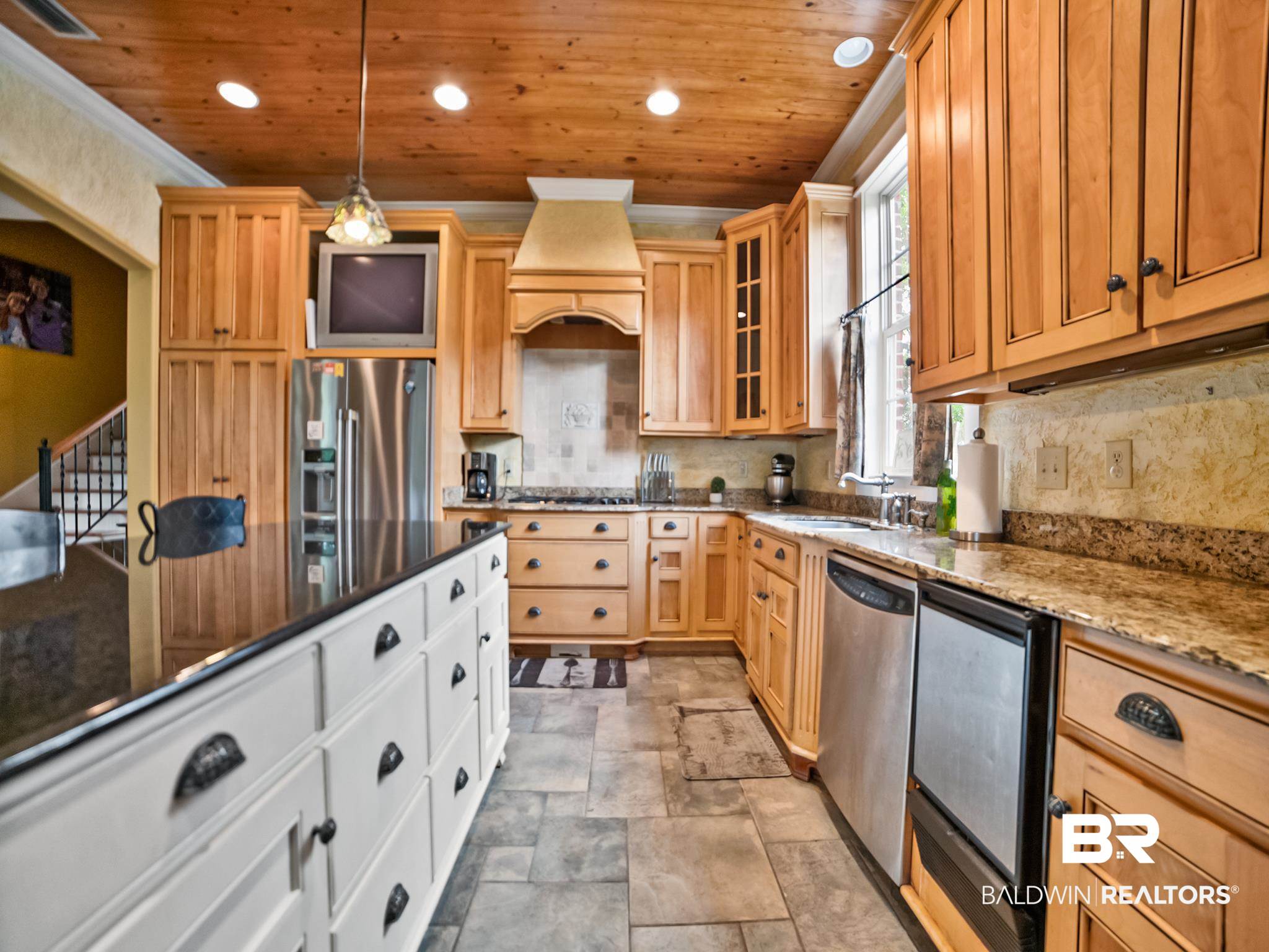 6609 Sweetbay Court Mobile, AL 36618 - Photo 10 of 39