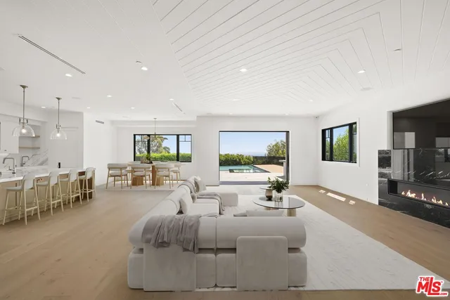 $49,000 | 1744 Correa Way, Los Angeles, CA 90049