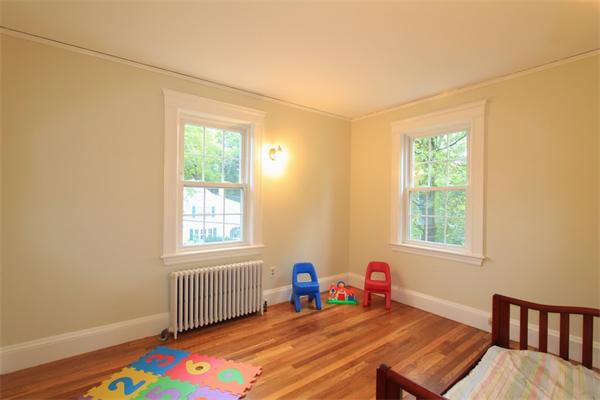 34 Leslie Road Newton, MA 02466 - Photo 11 of 16 Gallery Image 11